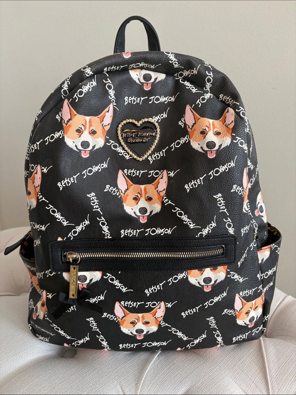BETSEY JOHNSON Corgi backpack